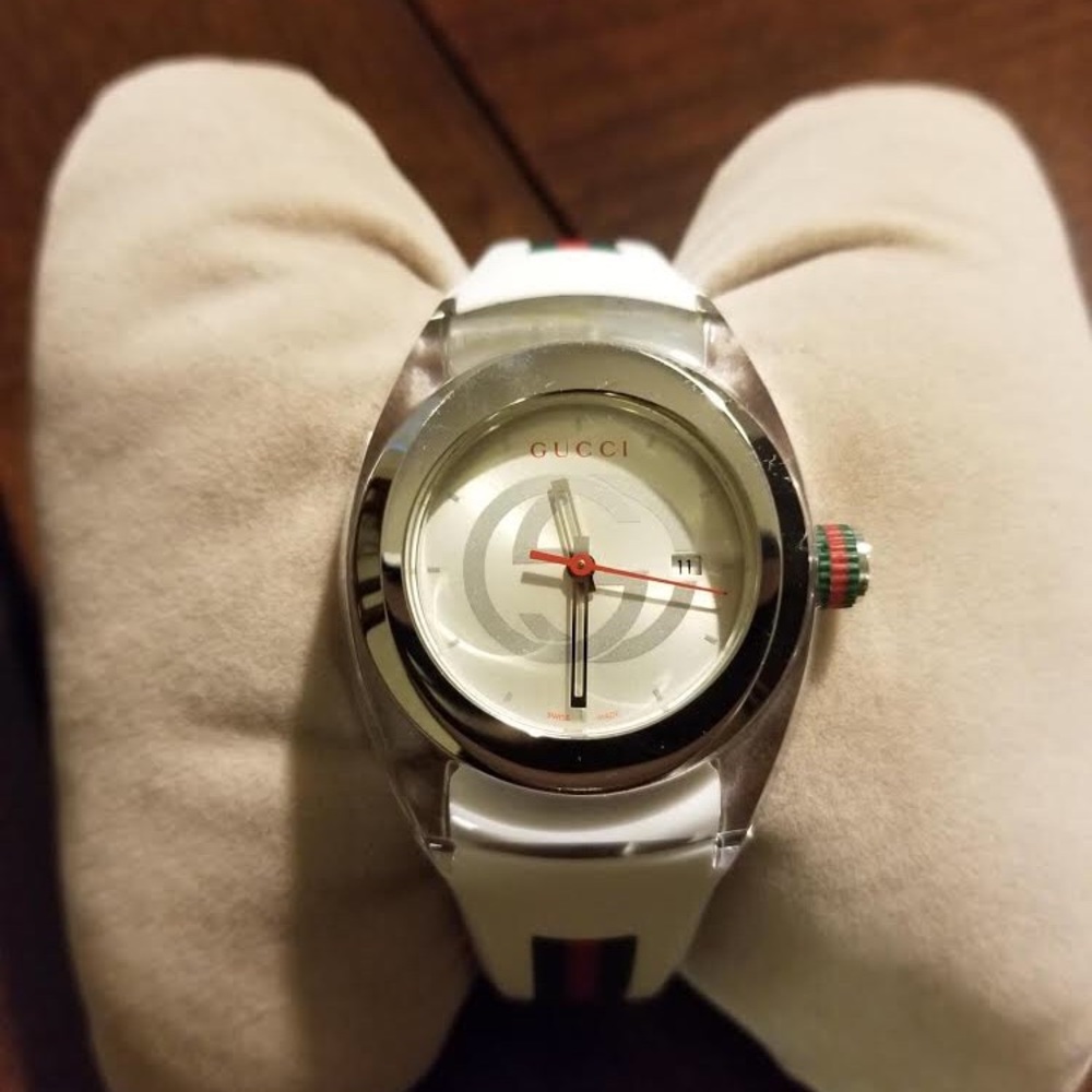 Perfect Condition White Gucci Watch
